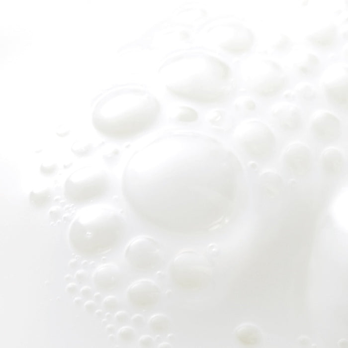 PATYKA_Soothing_Milky_Toner_200_ml_6.8_fl_oz_texture